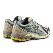 Load image into Gallery viewer, NEW BALANCE M1906RRC - NEW SPRUCE | MOONBEAM | DRIFTWOOD
