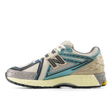 Load image into Gallery viewer, NEW BALANCE M1906RRC - NEW SPRUCE | MOONBEAM | DRIFTWOOD
