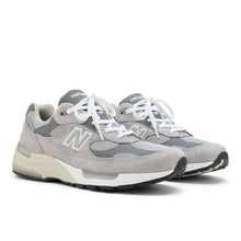 Charger l'image dans la galerie, NEW BALANCE U992GY - GRIS | GRIS FABRIQUÉ AUX ÉTATS-UNIS