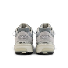 Charger l'image dans la galerie, NEW BALANCE U992GY - GRIS | GRIS FABRIQUÉ AUX ÉTATS-UNIS