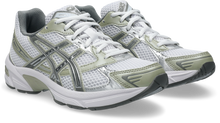 Load image into Gallery viewer, ASICS GEL-1130 WOMEN - WHITE | DRIED LEAF GREEN

