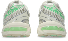 Load image into Gallery viewer, ASICS GEL-1130 WOMEN - PALE OAK | MENTHOL
