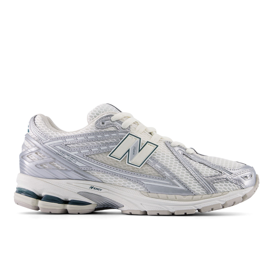 NEW BALANCE M1906REE -SILVER METALIC | SEA SALT | NEW SPRUCE