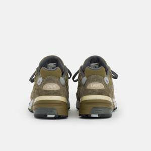 NEW BALANCE U992GL MADE IN THE USA - DARK CAMO | COVERT GREEN | ALUMINUM GREY