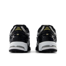 Load image into Gallery viewer, NEW BALANCE U1906RCF - BLACK | DARK SILVER METALLIC | GOLD METALLIC
