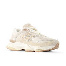 Load image into Gallery viewer, NEW BALANCE U9060CCB -  BISQUE | SEA SALT

