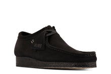 Load image into Gallery viewer, CLARKS ORIGINALS WALLABEE - BLACK SUEDE
