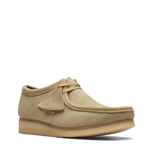 Load image into Gallery viewer, CLARKS ORIGINALS WALLABEE - MAPLE SUEDE
