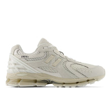 Load image into Gallery viewer, NEW BALANCE U19541R3 - SEA SALT | LINEN
